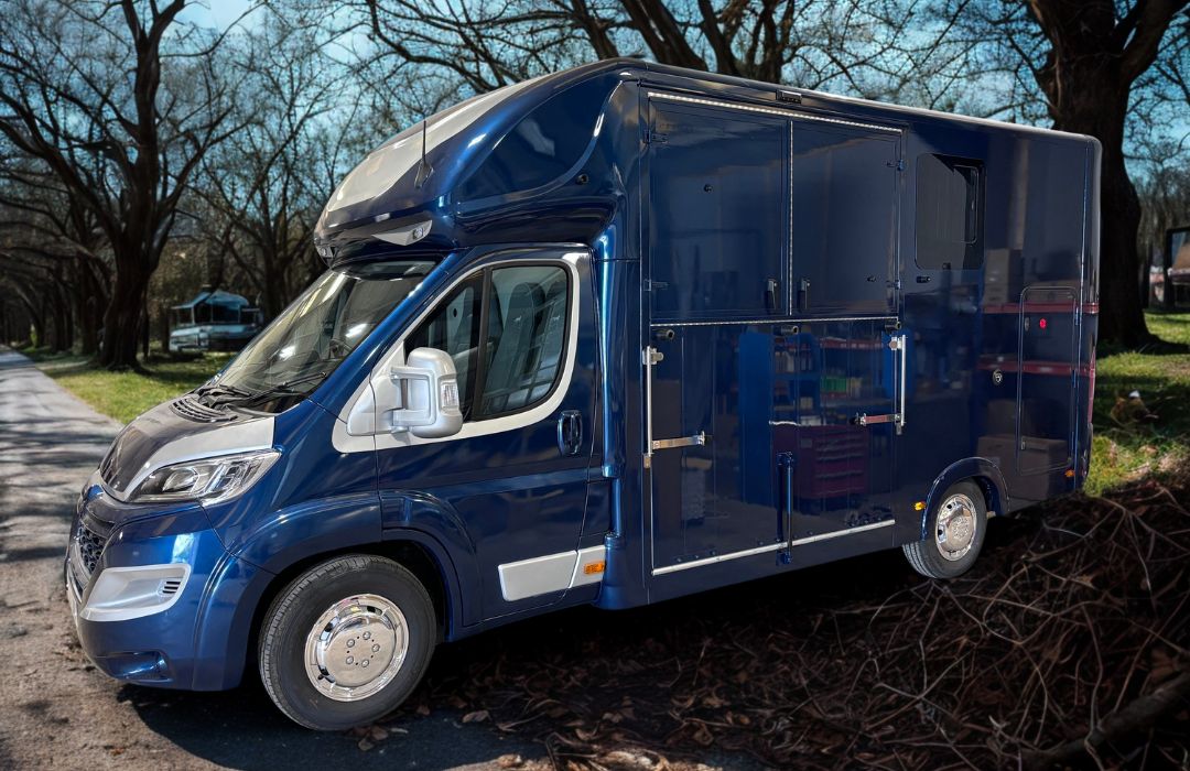 Chaigley Stallion Lux in metallic blue Chaigley Stallion Lux in metallic blue