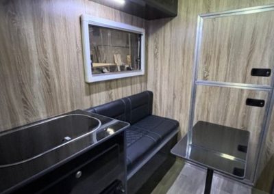 Chaigley Weekender Plus - Living Area in Black