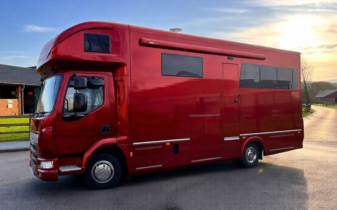Chaigley Voyager 7.5 tonne Horsebox in metallic red