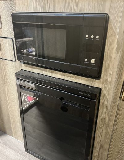 Weekender CXR Microwave and Fridge