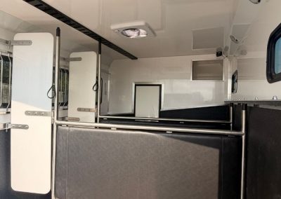 Chaigley Explorer Horsebox - 3 horse stalls